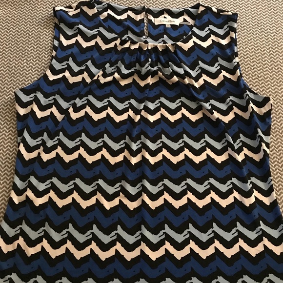 Calvin Klein Tops - Calvin Klein sleeveless top